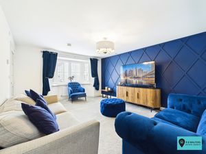 Living Room- click for photo gallery
